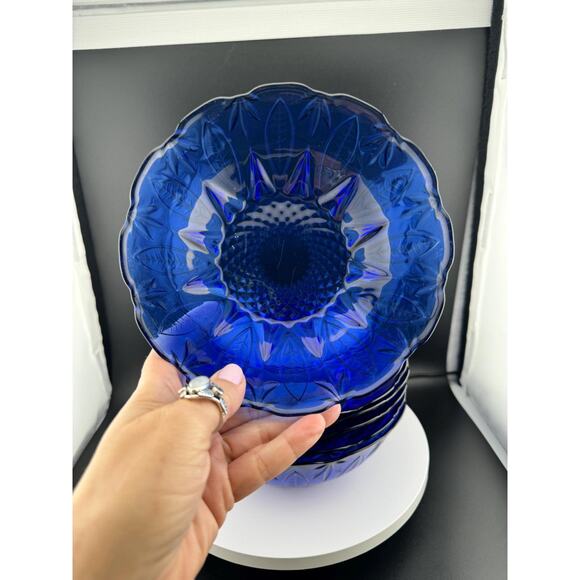 Vintage Avon Royal Sapphire Bowl - Picture 2 of 5